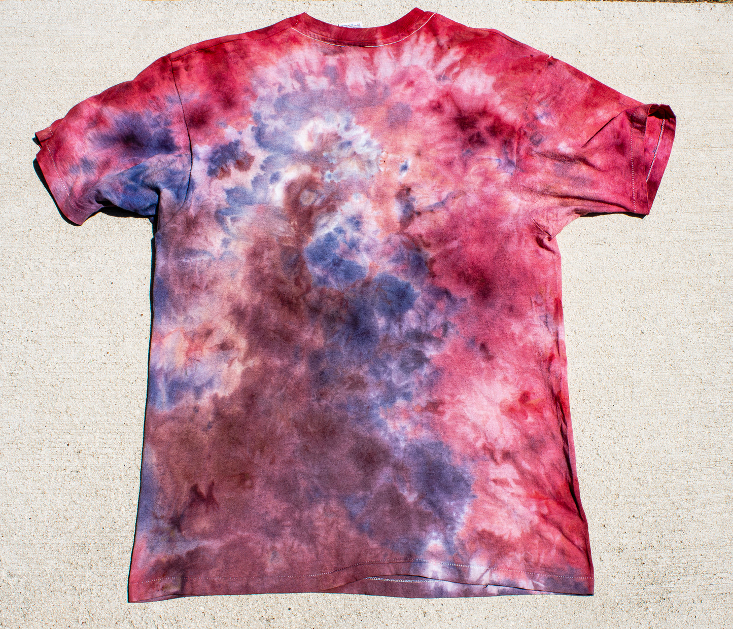 TASTE TEE