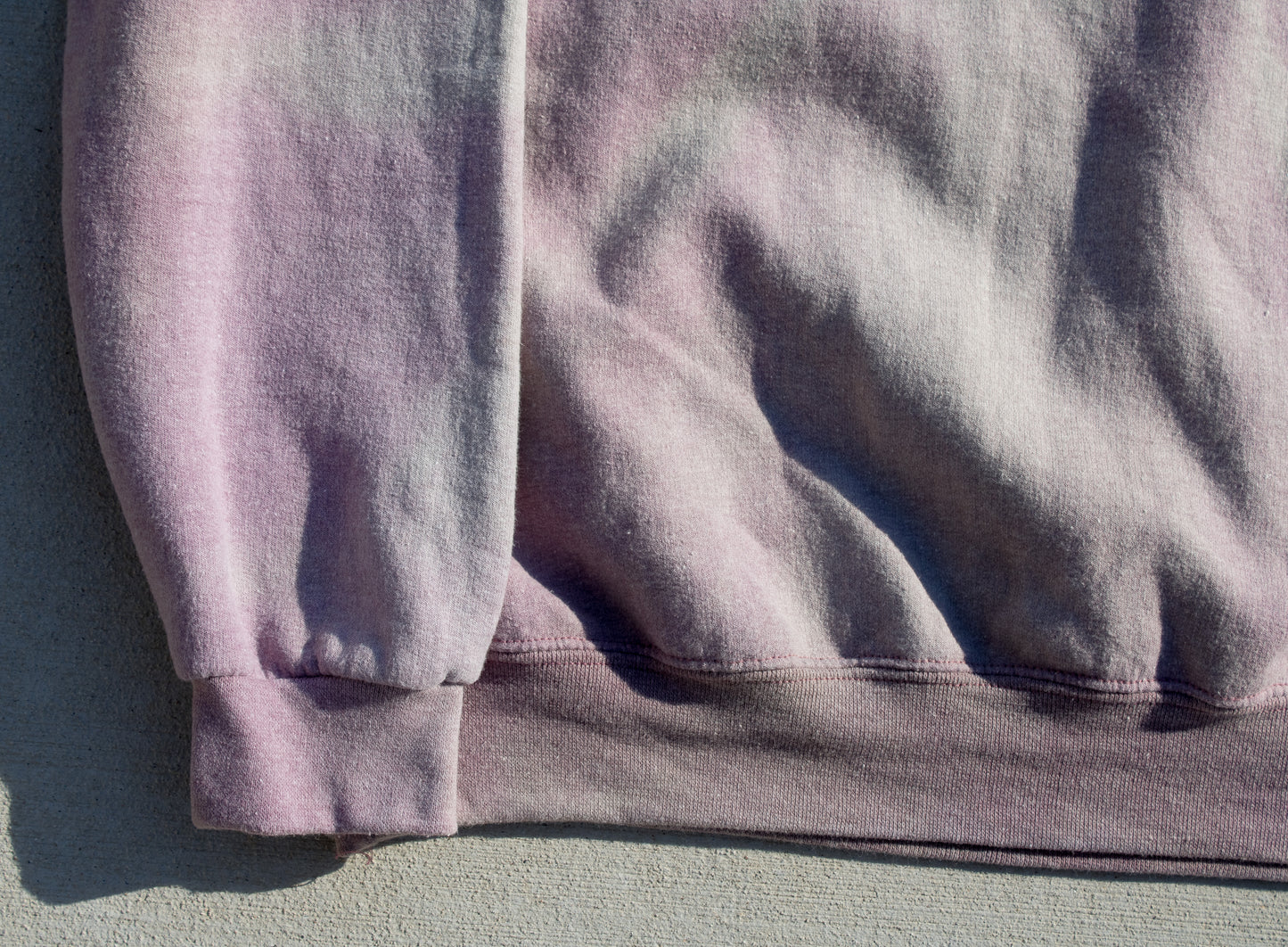 FLOWER EMBROIDERY SWEATER